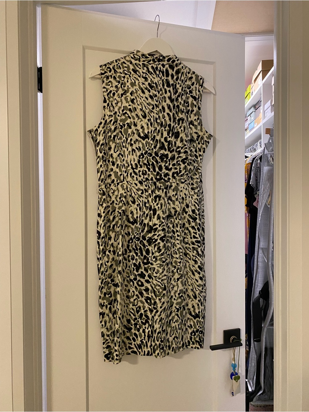 Calvin Klein Black and Cream Leopard-Print Sleeveless Sheath Dress